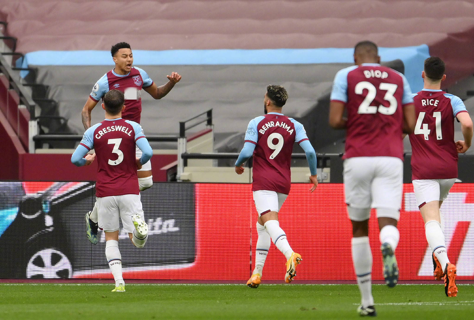 地和设施的 地和设施的